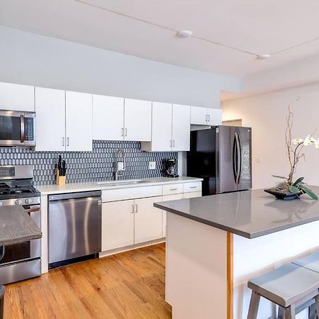 Goose Island Central Downtown Prime Location With Access To Patio Chi - 1 시카고 외부 사진