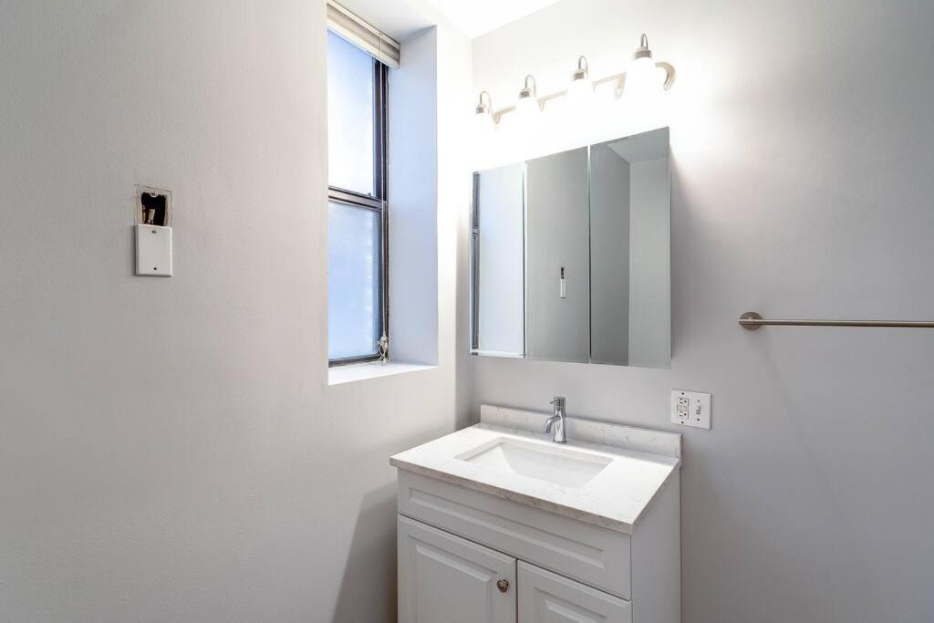 Goose Island Central Downtown Prime Location With Access To Patio Chi - 1 시카고 외부 사진