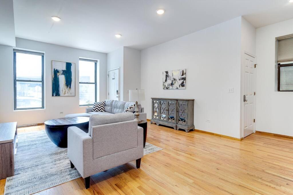Goose Island Central Downtown Prime Location With Access To Patio Chi - 1 시카고 외부 사진